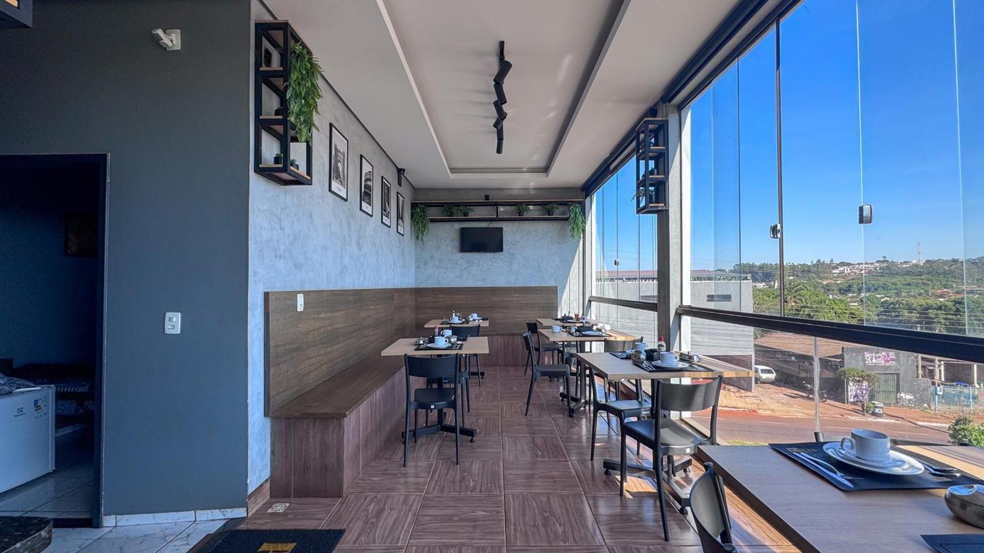 Pling Hotel Жатаі Екстер'єр фото