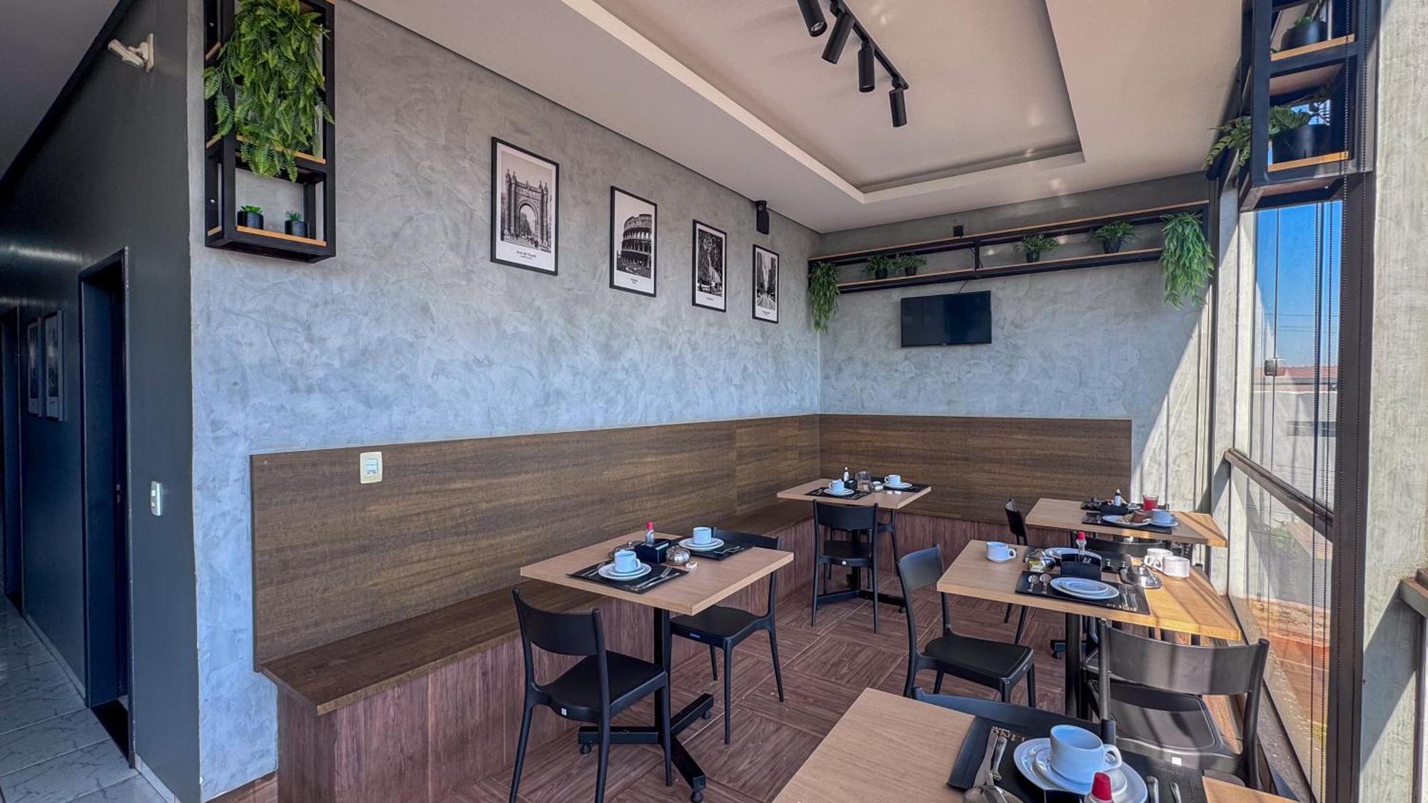 Pling Hotel Жатаі Екстер'єр фото