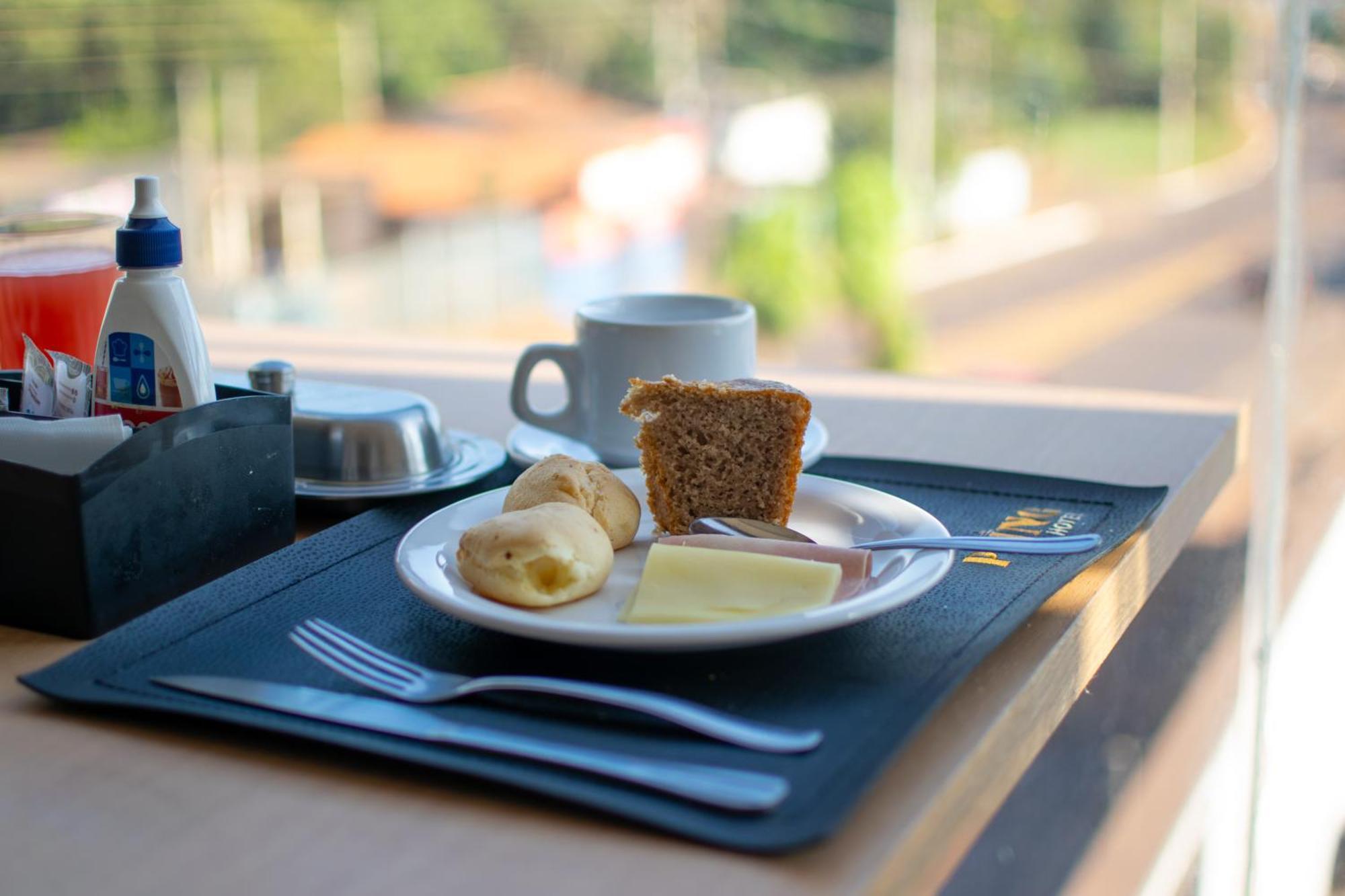 Pling Hotel Жатаі Екстер'єр фото